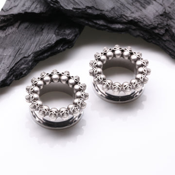 Detail View 1 of A Pair of Skulls Circle of Doom Screw-Fit Steel Tunnel Plug